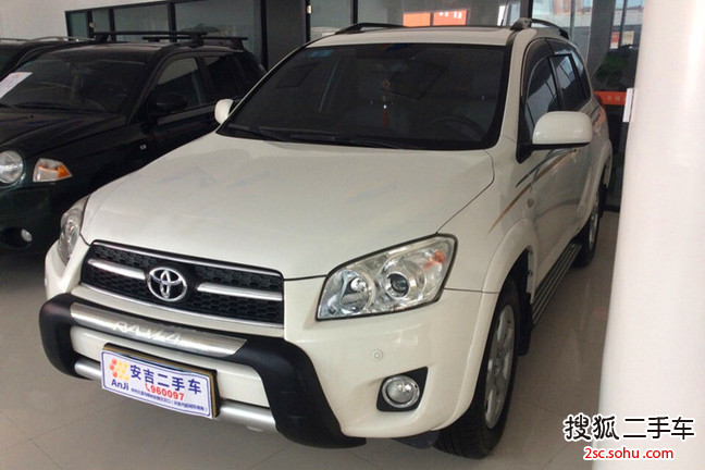 丰田RAV42012款2.4L 自动至臻导航版