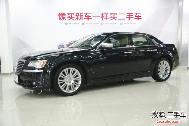 克莱斯勒3002013款300C 3.6L 尊适版