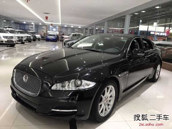 捷豹XJ2015款XJL 3.0 SC 两驱全景商务版