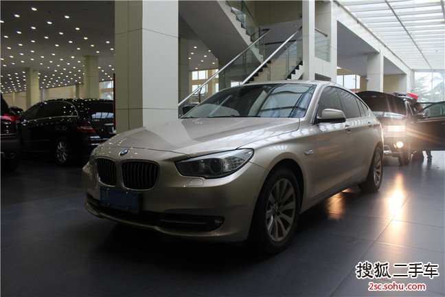 宝马5系GT2013款535i 典雅型