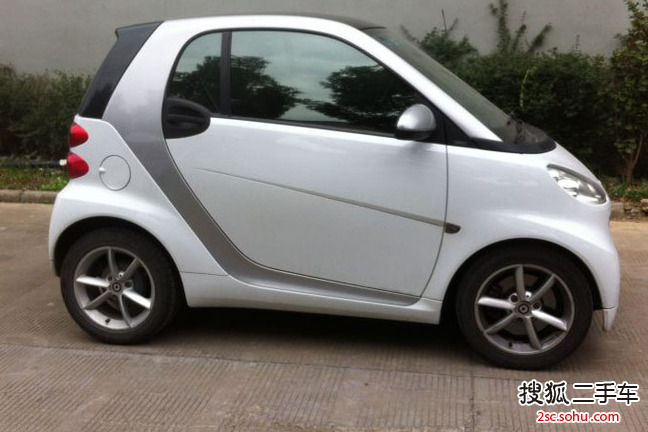 smartfortwo2011款1.0T 硬顶激情版