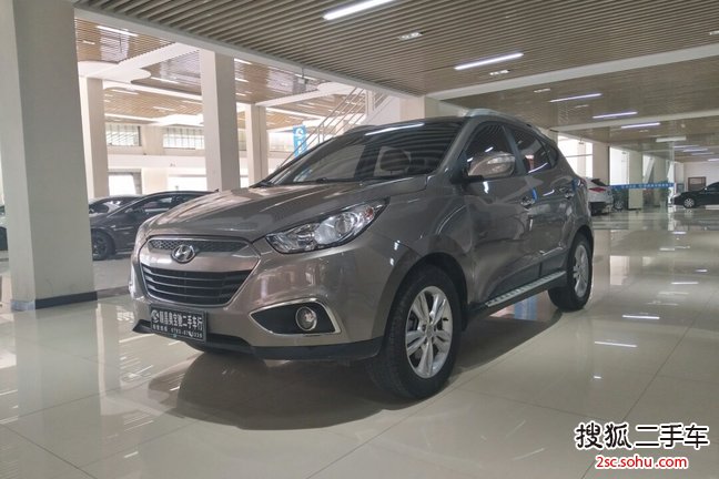 现代ix352012款2.0L 自动两驱精英版GLS 