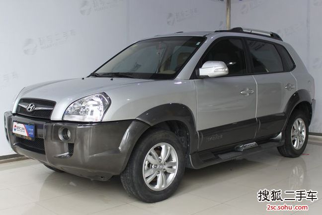 现代途胜2009款2.0GL 手动时尚型 2WD