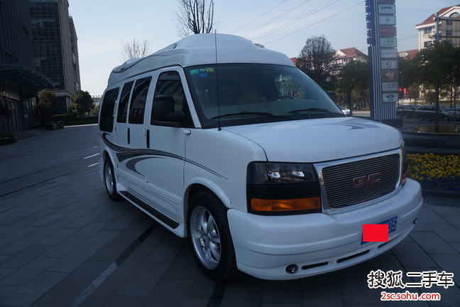 GMC Savana2013款5.3L 领袖至尊版