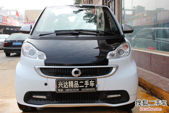 smartfortwo2012款1.0L MHD 流光灰特别版