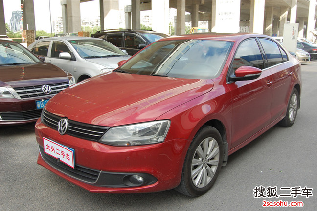 大众速腾2013款1.4TSI DSG 蓝驱版