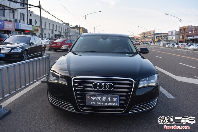 奥迪A8L2013款50 TFSI quattro豪华型