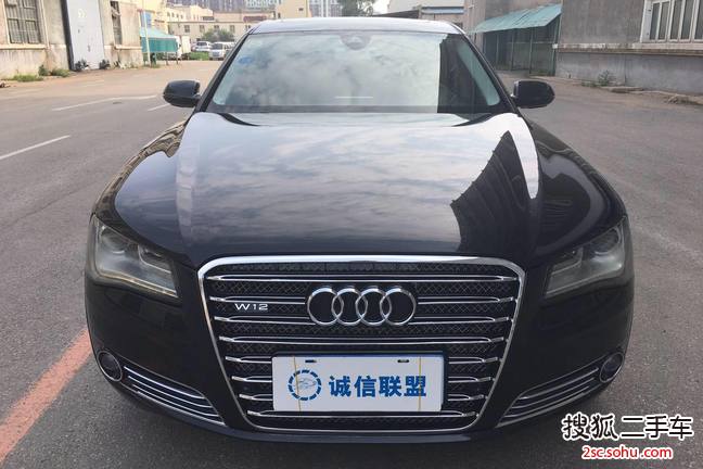 奥迪A8L2013款45 TFSI quattro豪华型