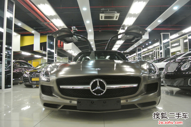 奔驰SLS AMG2011款6.3L 标准版