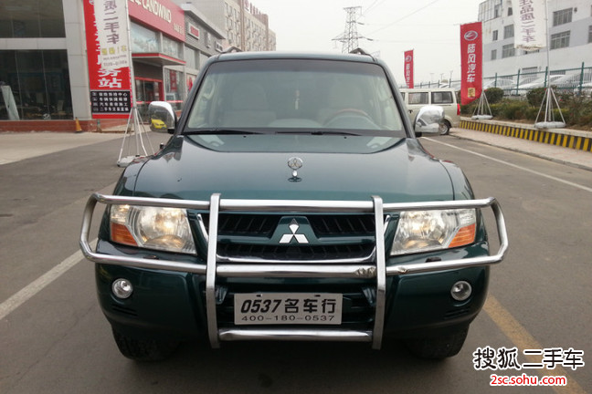 三菱帕杰罗sport2003款3.0 GLS 自动 四驱