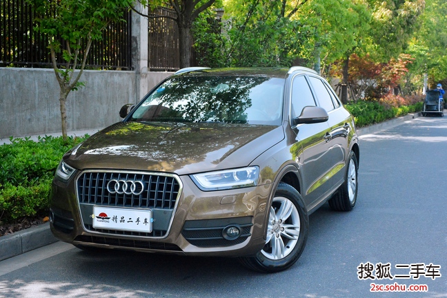 奥迪Q32015款35 TFSI 进取型