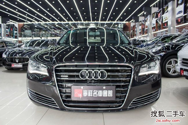 奥迪A8L2013款45 TFSI quattro豪华型