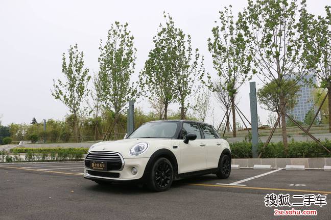 MINIMINI2015款1.5T COOPER Excitement 五门版 