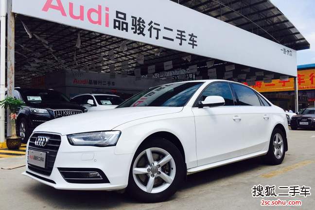 奥迪A4L2013款35 TFSI 自动舒适型