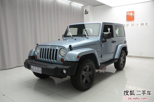 Jeep牧马人两门版2013款3.6L 撒哈拉