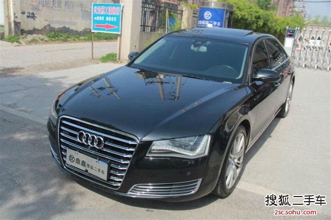 奥迪A8L2013款50 TFSI quattro豪华型