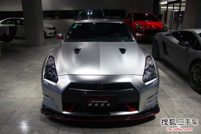 日产GT-R2014款3.8T Premium Edition 棕红内饰