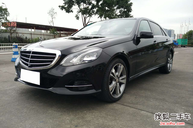 奔驰E级2015款E320L 4MATIC