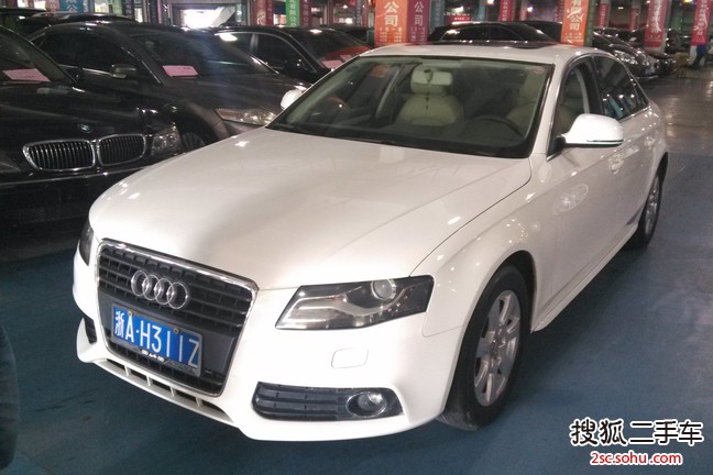 奥迪A4L2010款2.0TFSI 技术型