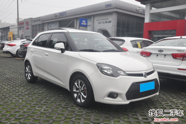 MG32013款1.5L 自动精英版