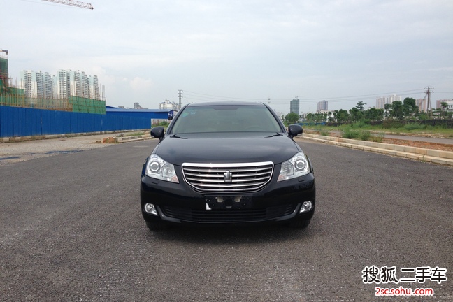 丰田皇冠2010款3.0L Royal Saloon 