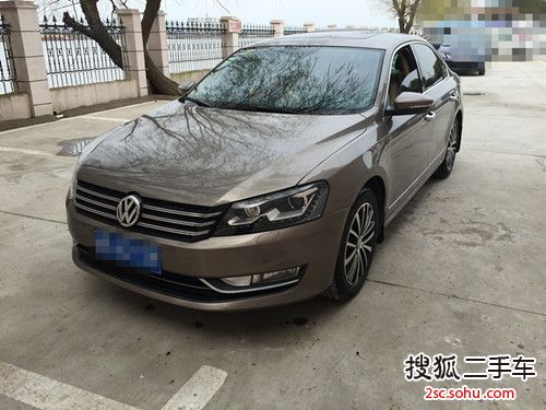 大众帕萨特2012款1.8TSI DSG 尊荣版