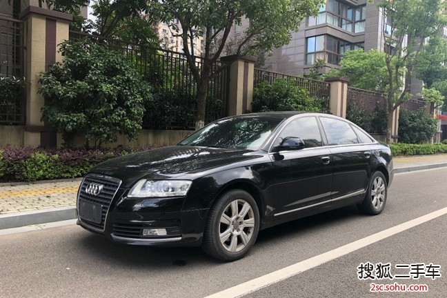 奥迪A6L2011款2.4L 舒适型