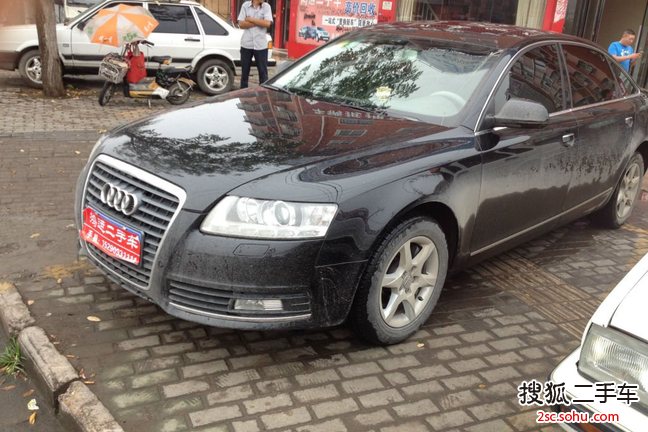 奥迪A6L2011款2.0TFSI 舒适型