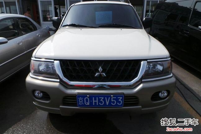 三菱帕杰罗sport2006款3.0 GLS 自动四驱型