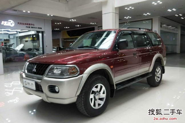 三菱帕杰罗sport2004款3.0 GLS 自动 四驱