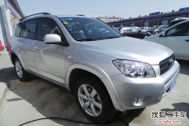 丰田RAV42006款2.4 豪华型 自动 四驱