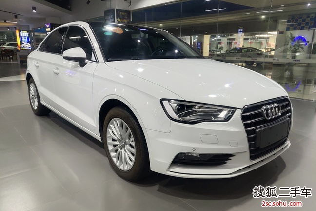 奥迪A3 Limousine2016款35 TFSI 自动领英型