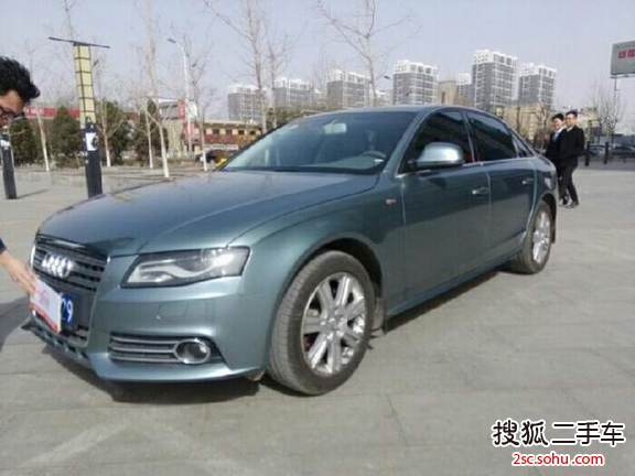 奥迪A42008款2.0TFSI Sline(个性风格版)