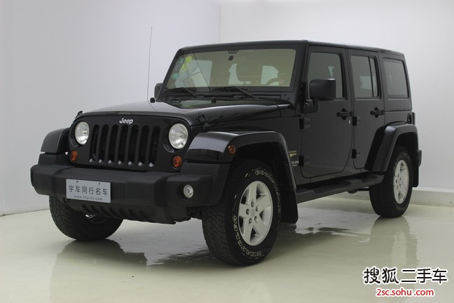 Jeep牧马人四门版2012款3.6L 撒哈拉