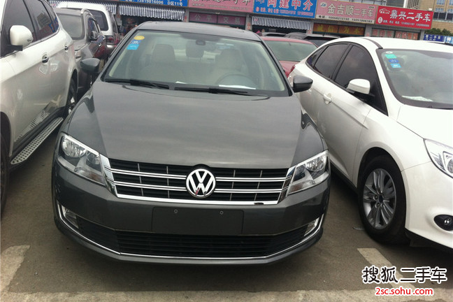 大众朗逸2011款1.4TSI DSG 品雅版