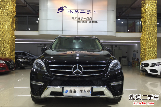 奔驰M级2014款ML320 4MATIC