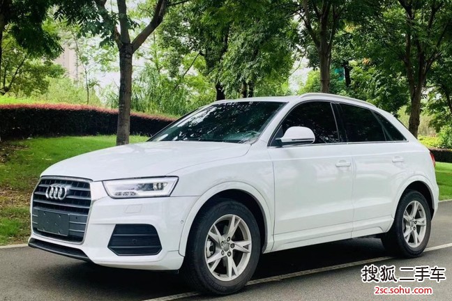 奥迪Q32018款30 TFSI 30周年版标准型