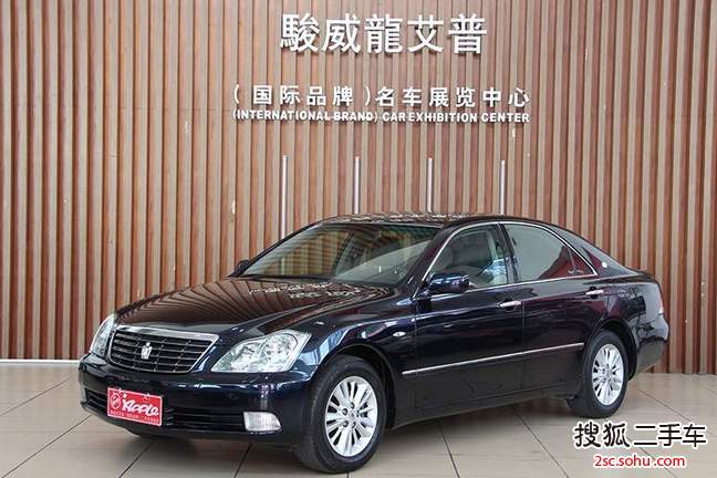 丰田皇冠2007款2.5L Royal 真皮版