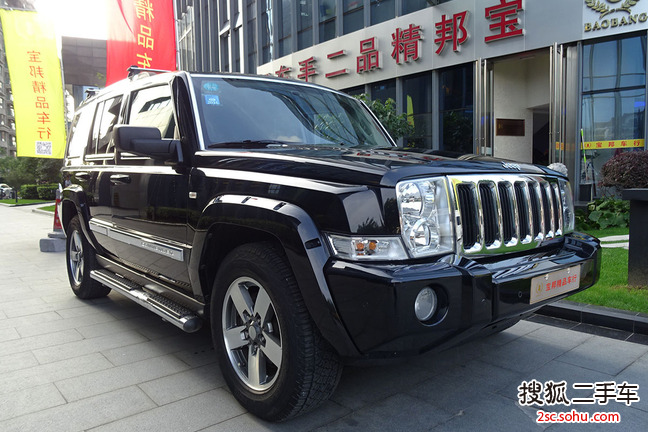 Jeep指挥官2008款5.7L HEMI