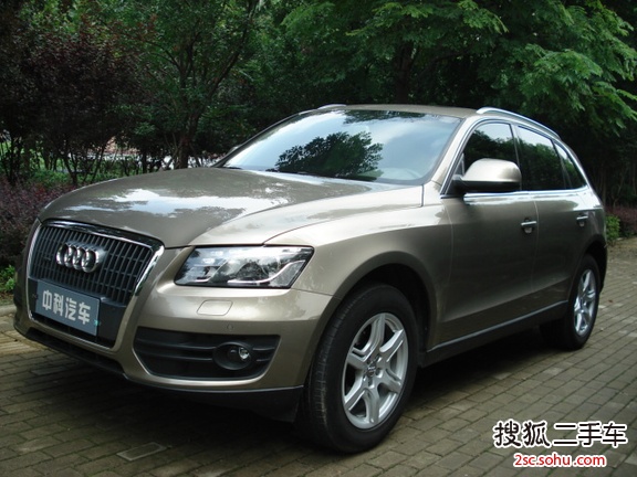 奥迪Q52013款40 TFSI 舒适型