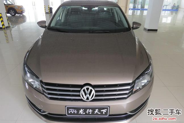 大众帕萨特2011款1.8TSI DSG 尊荣版