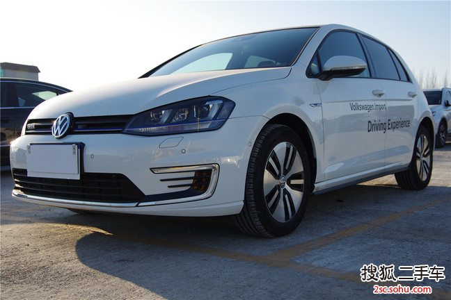 大众Golf GTE2015款标准型