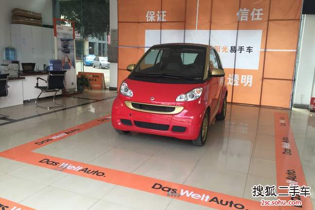 smartfortwo2012款1.0 MHD龙年特别版