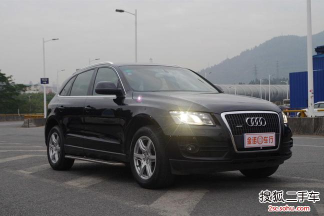 奥迪Q52012款2.0TFSI 技术型