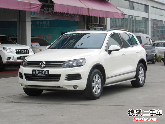 大众途锐2011款3.0TSI V6 标配型 