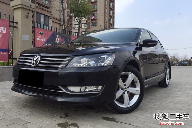 大众帕萨特2014款1.8TSI DSG尊雅版