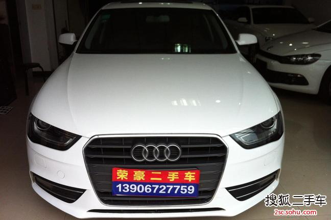 奥迪A4L2013款35 TFSI(2.0T)自动标准型