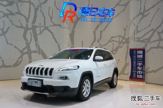 Jeep自由光2016款2.0L 优越版