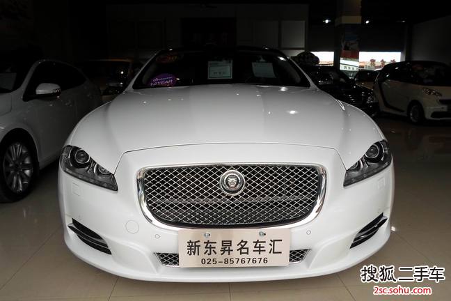 捷豹XJ2013款XJL 3.0 SC 全景商务版