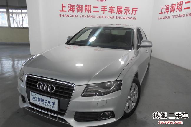 奥迪A4L2010款2.0TFSI 舒适型